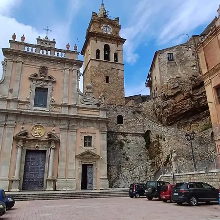 Casa Del Vecchio Borgo Ferienhaus Caccamo