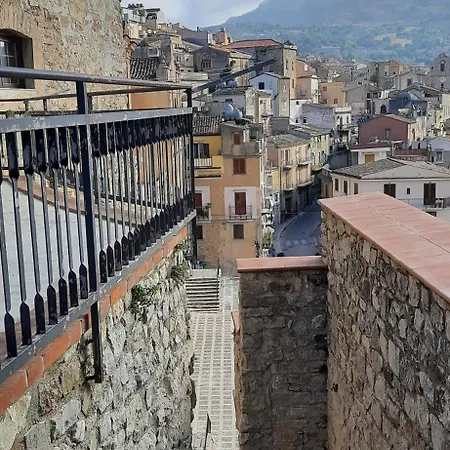 Casa Del Vecchio Borgo Ferienhaus Caccamo